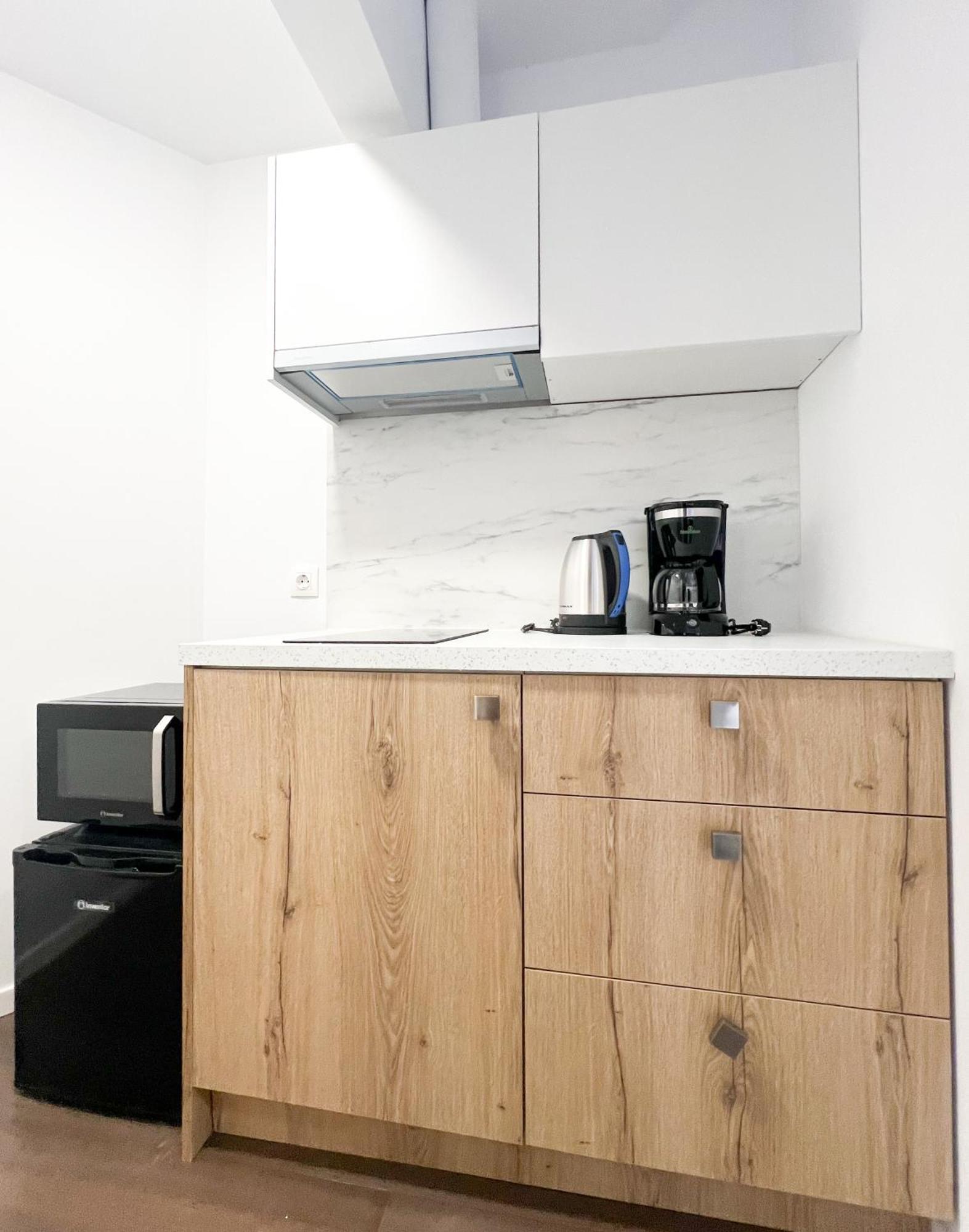 Anhome K11 Serviced Apartments Plus Athene Buitenkant foto